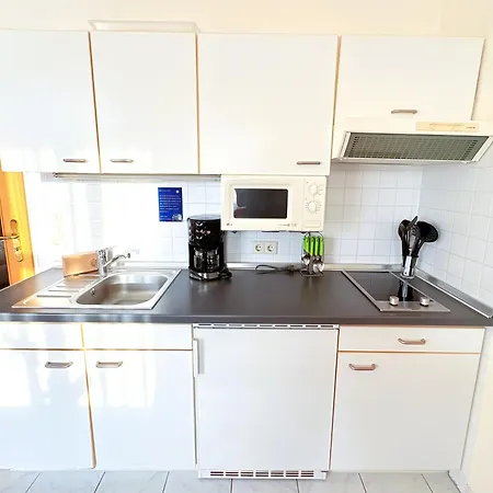 16 Im Haus Huehnergott - Fuer Paare Sellin (Rugen)