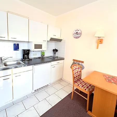 16 Im Haus Huehnergott - Fuer Paare * Sellin (Rugen)