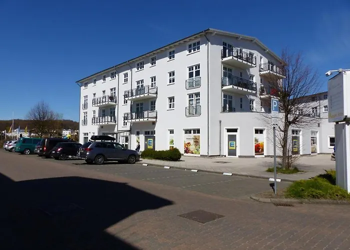 16 Im Haus Hühnergott *